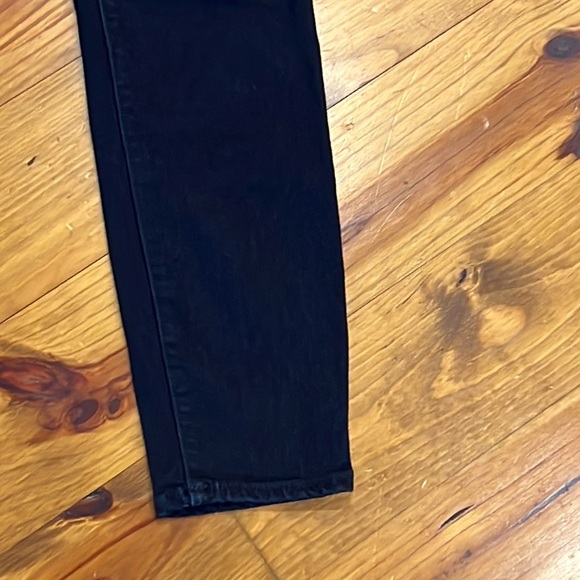 Universal Threads skinny jeans - Picture 4 of 7